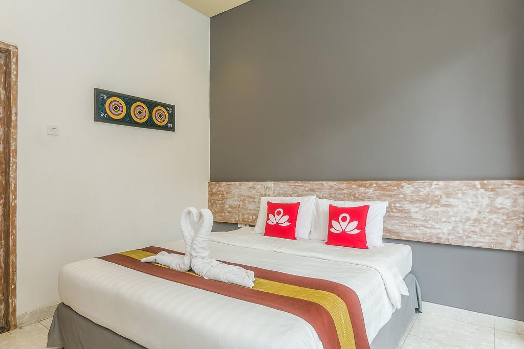 Zen Rooms Denpasar Mertasari Exterior photo