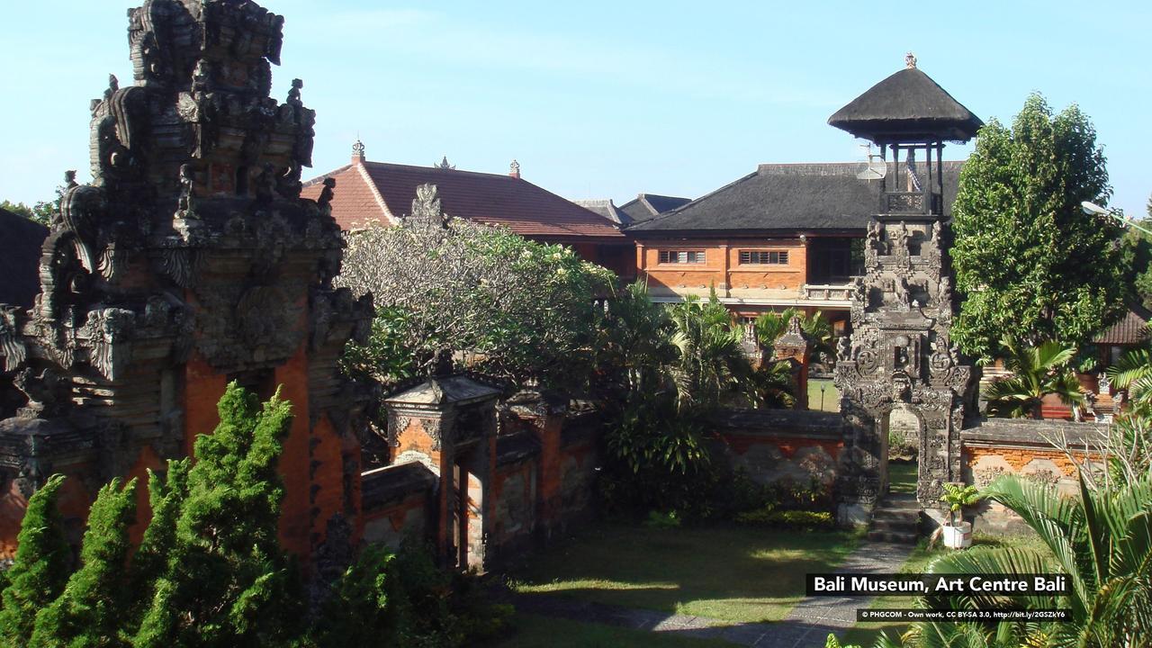 Zen Rooms Denpasar Mertasari Exterior photo
